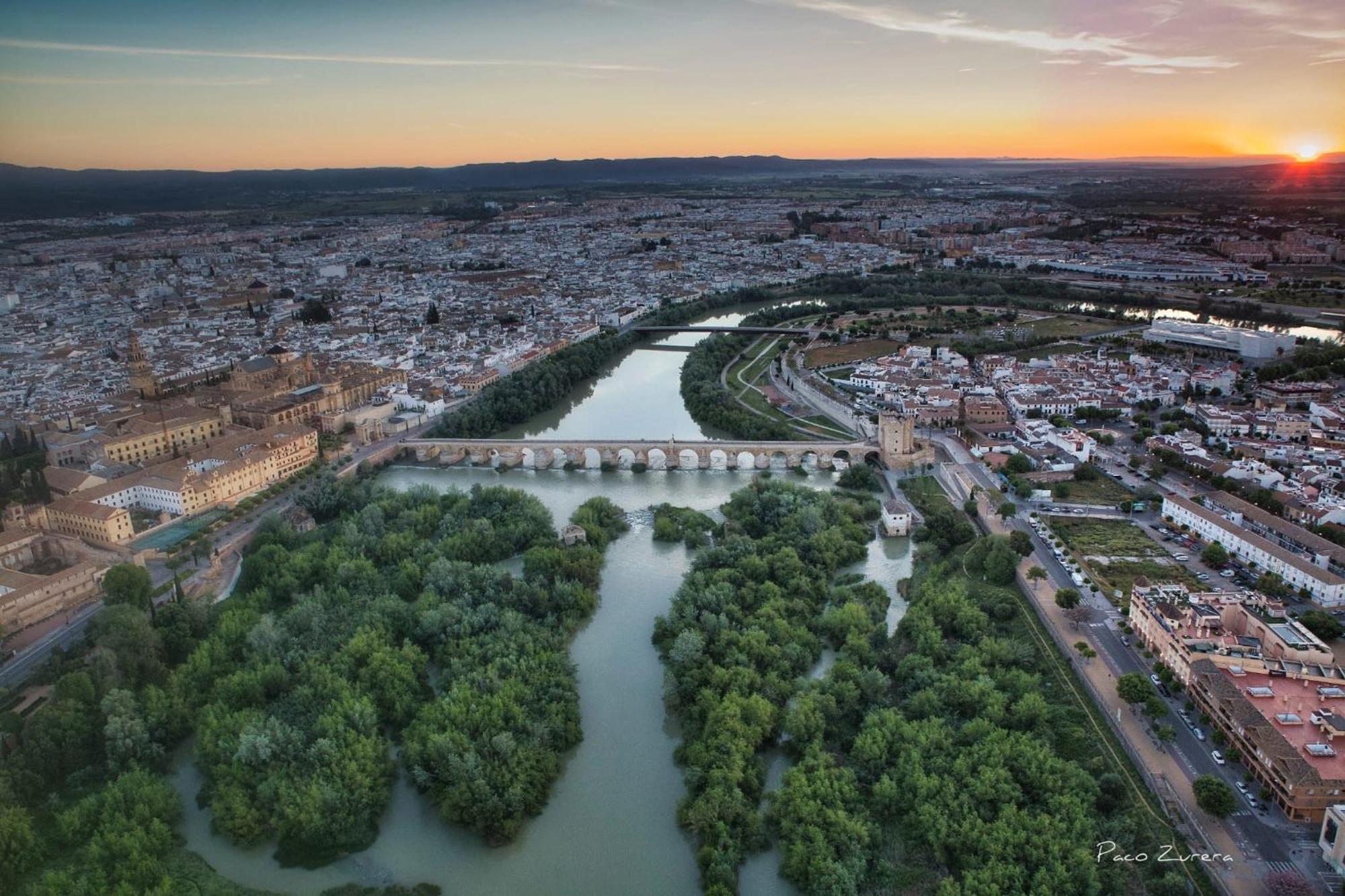 Apartamento Suites Hz Centro Córdoba Kültér fotó